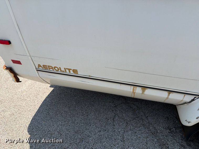 image for item FT6122 2012 Ford E350 Super Duty shuttle bus