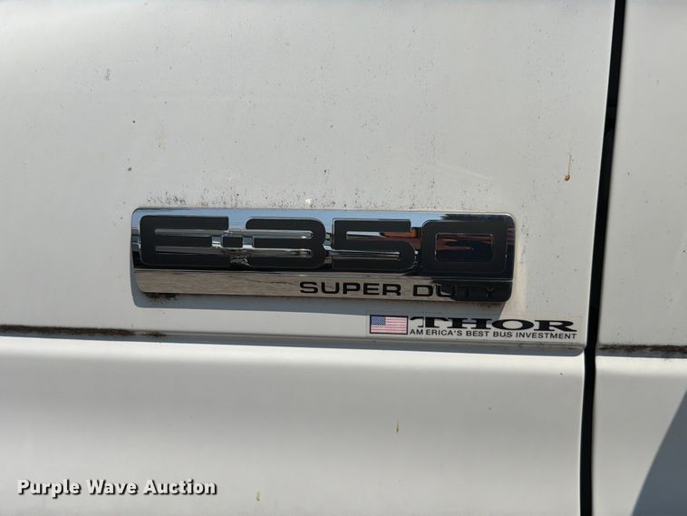 image for item FT6122 2012 Ford E350 Super Duty shuttle bus