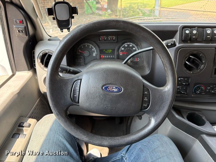 image for item FT6122 2012 Ford E350 Super Duty shuttle bus