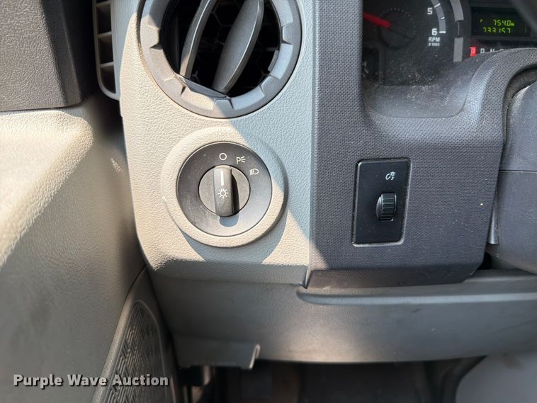 image for item FT6122 2012 Ford E350 Super Duty shuttle bus