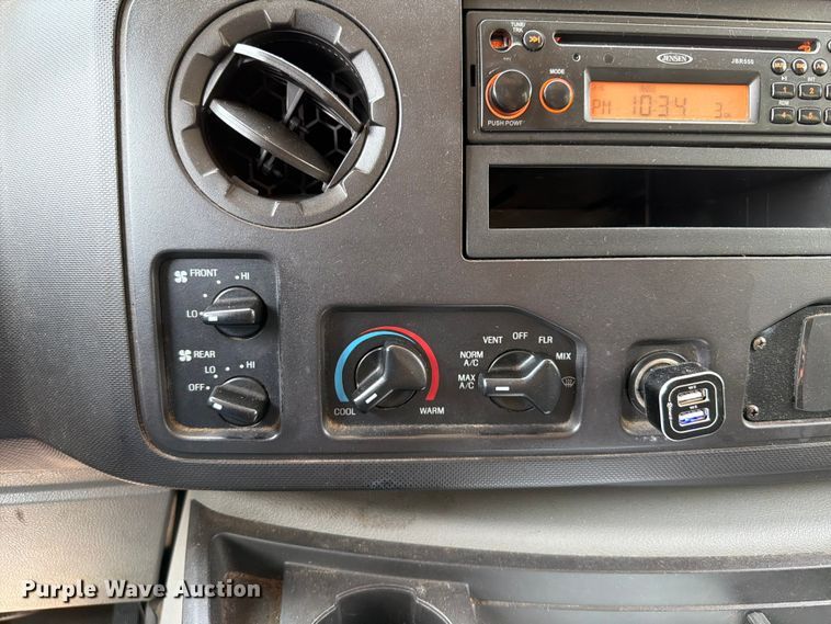 image for item FT6122 2012 Ford E350 Super Duty shuttle bus