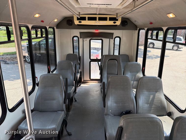 image for item FT6122 2012 Ford E350 Super Duty shuttle bus