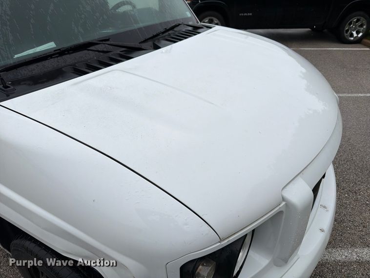 image for item FT6137 2016 Am General MV-1 SUV