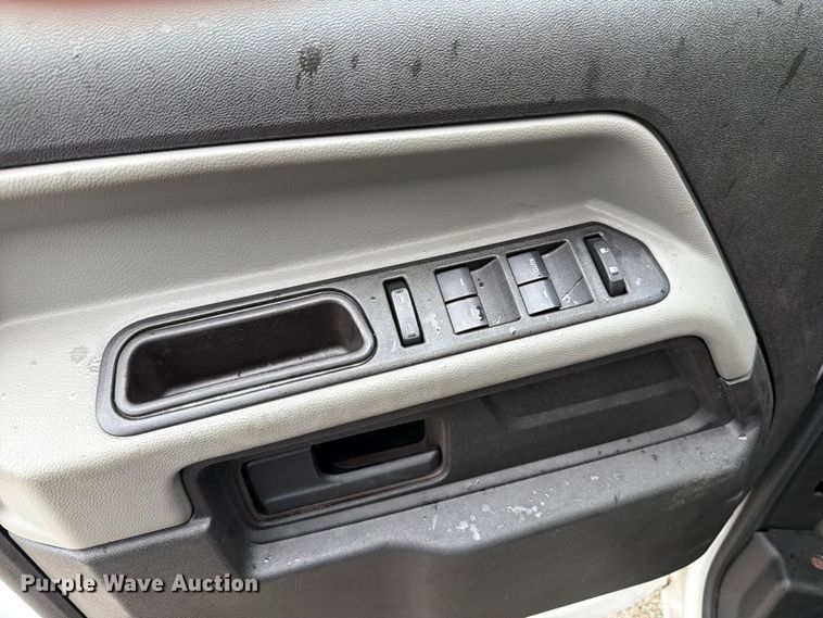 image for item FT6137 2016 Am General MV-1 SUV