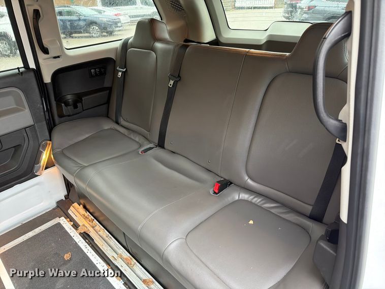 image for item FT6137 2016 Am General MV-1 SUV