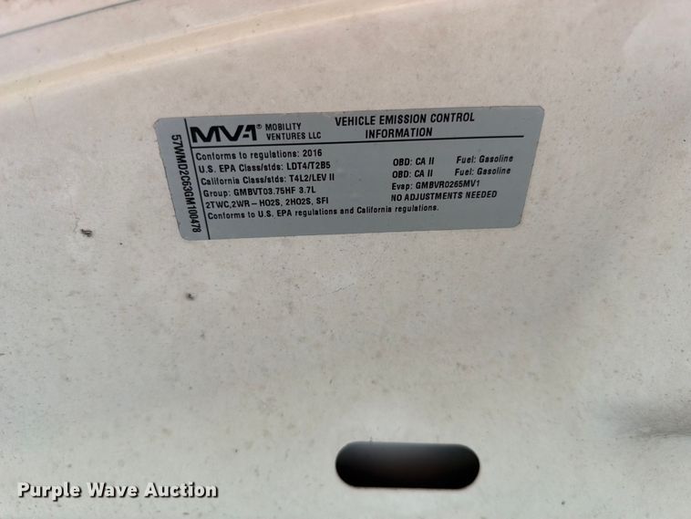 image for item FT6137 2016 Am General MV-1 SUV
