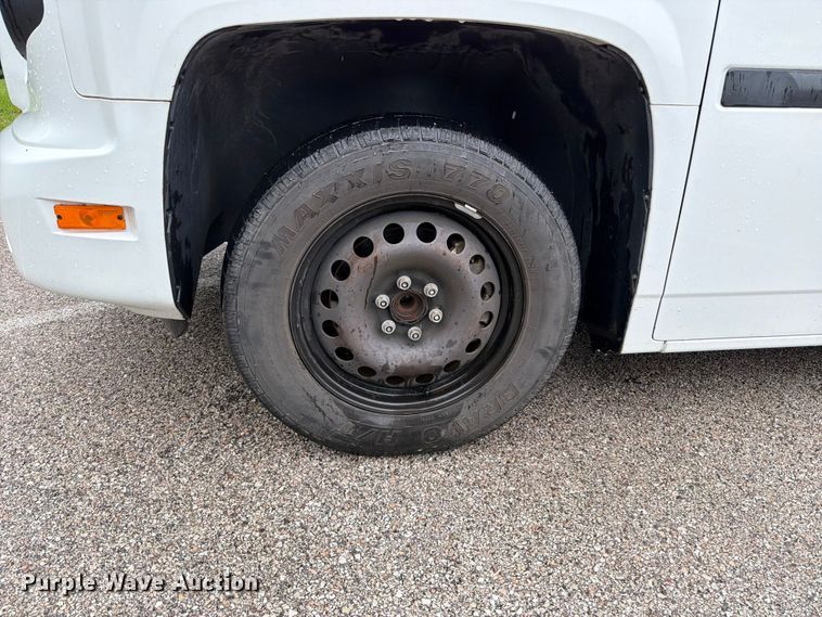 image for item FT6137 2016 Am General MV-1 SUV