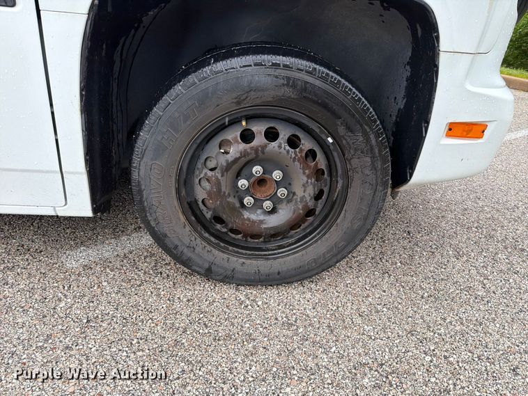 image for item FT6137 2016 Am General MV-1 SUV