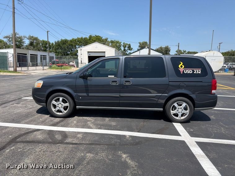 image for item FU4502 2008 Chevrolet Uplander van
