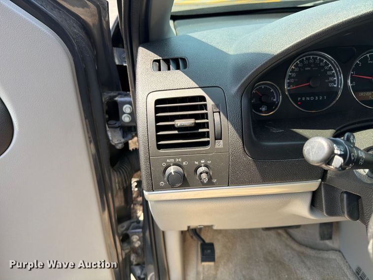 image for item FU4502 2008 Chevrolet Uplander van