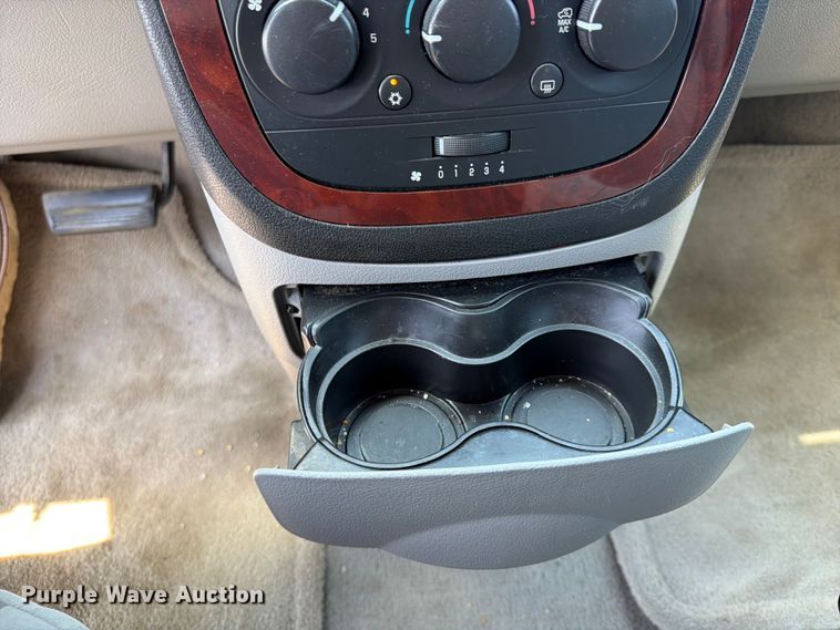 image for item FU4502 2008 Chevrolet Uplander van