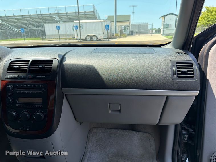 image for item FU4502 2008 Chevrolet Uplander van