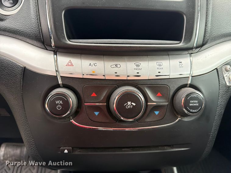 image for item FU4504 2014 Dodge Journey SUV