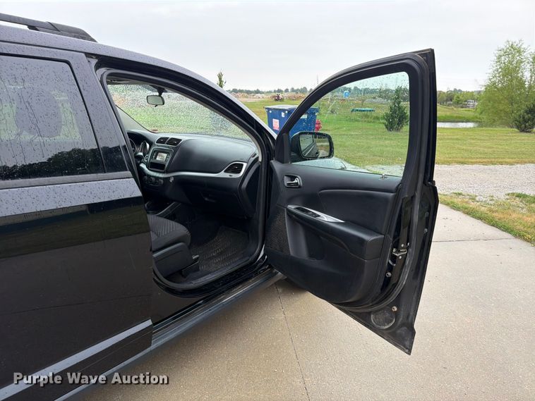 image for item FU4504 2014 Dodge Journey SUV