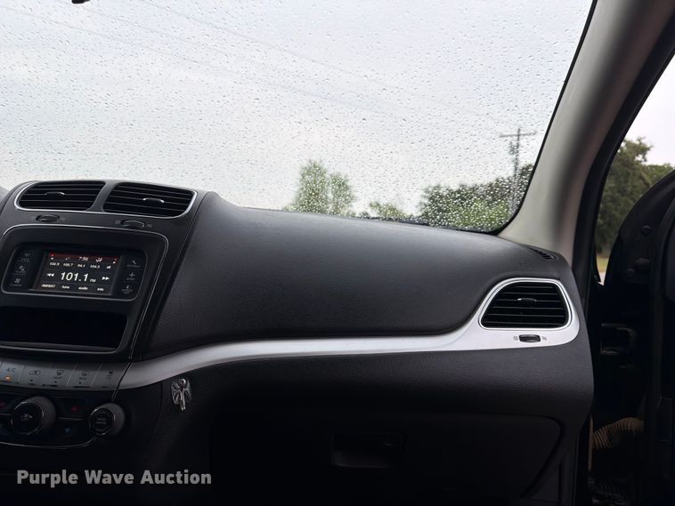 image for item FU4504 2014 Dodge Journey SUV