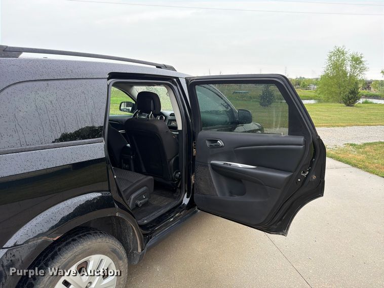 image for item FU4504 2014 Dodge Journey SUV