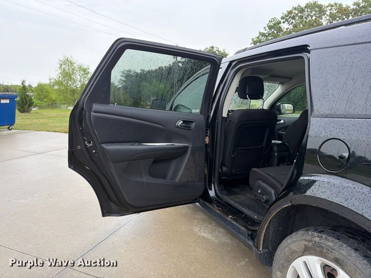 image for item FU4504 2014 Dodge Journey SUV