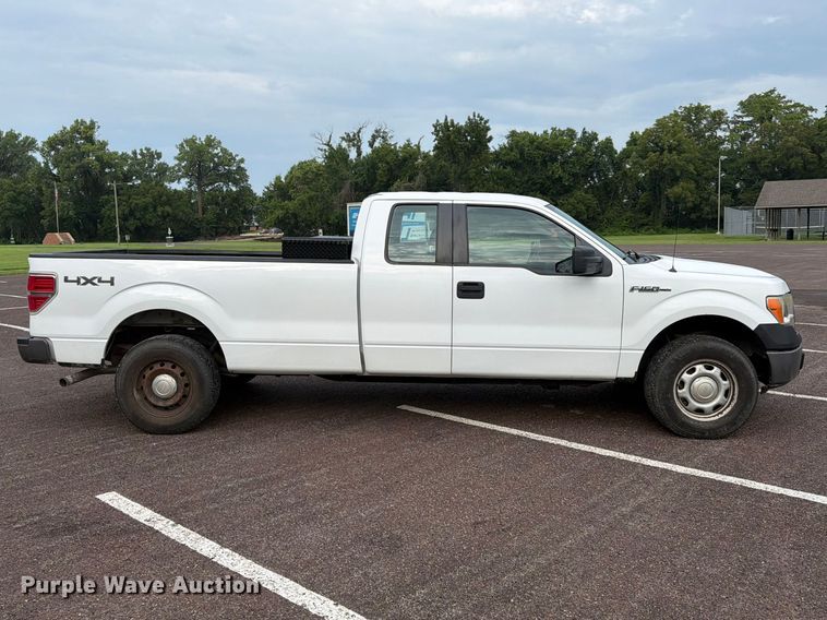 image for item FU4517 2014 Ford F150 Ext. Cab pickup truck