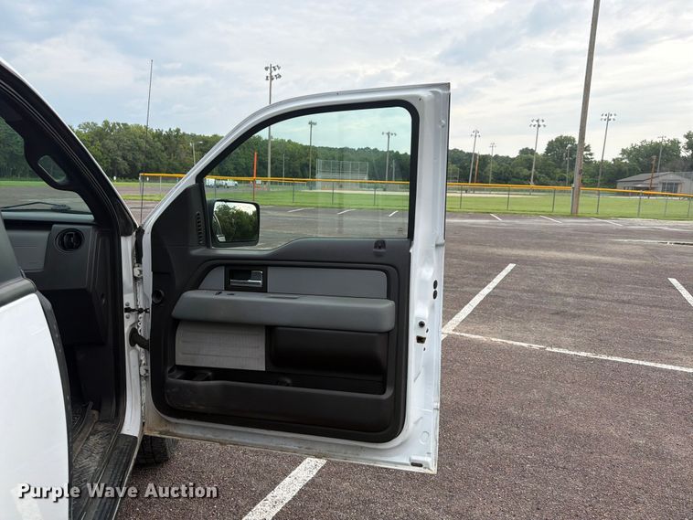 image for item FU4517 2014 Ford F150 Ext. Cab pickup truck