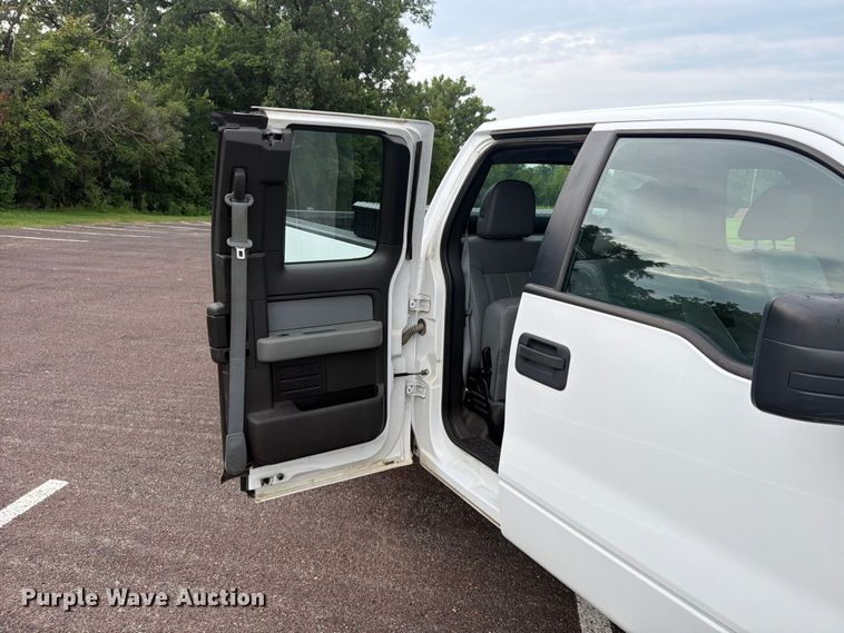 image for item FU4517 2014 Ford F150 Ext. Cab pickup truck