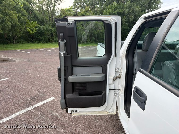 image for item FU4517 2014 Ford F150 Ext. Cab pickup truck