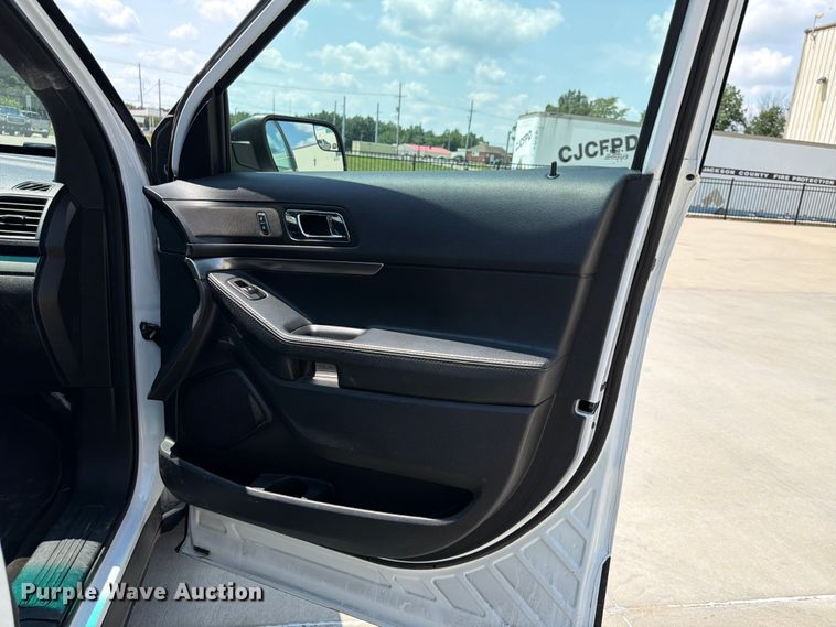 image for item FU4546 2016 Ford Explorer Police Interceptor SUV