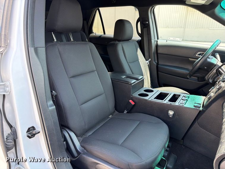 image for item FU4546 2016 Ford Explorer Police Interceptor SUV