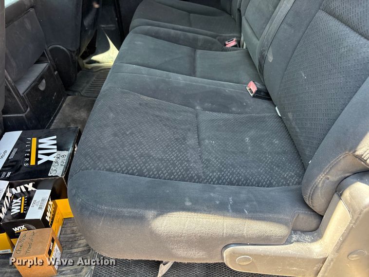 image for item JM9427 2008 Chevrolet Silverado 2500 Crew Cab pickup truck