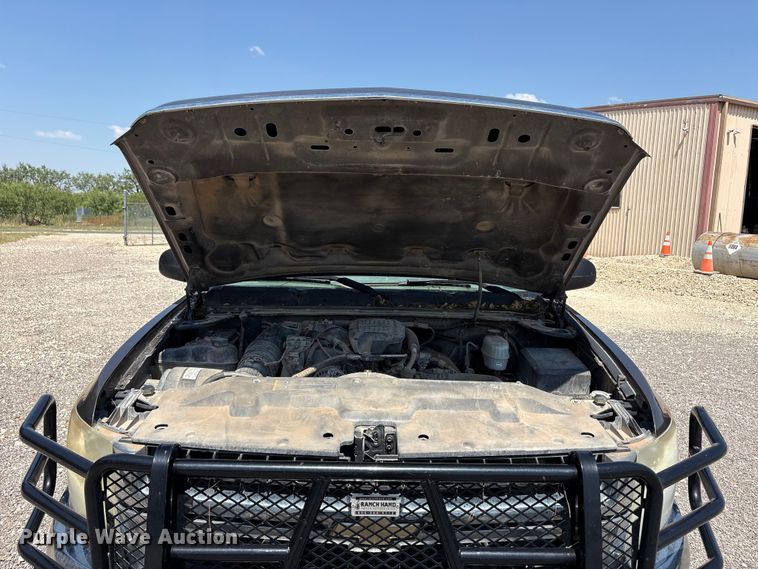 image for item JM9427 2008 Chevrolet Silverado 2500 Crew Cab pickup truck