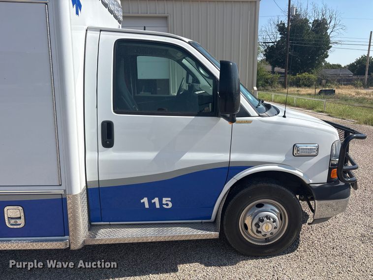 image for item JM9428 2014 Chevrolet Express ambulance