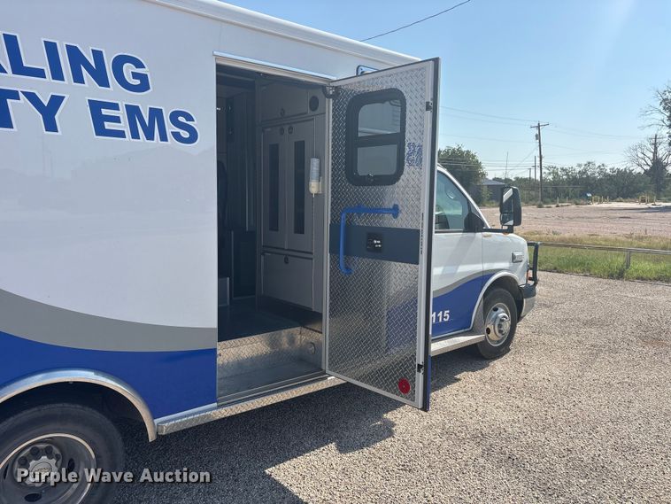 image for item JM9428 2014 Chevrolet Express ambulance