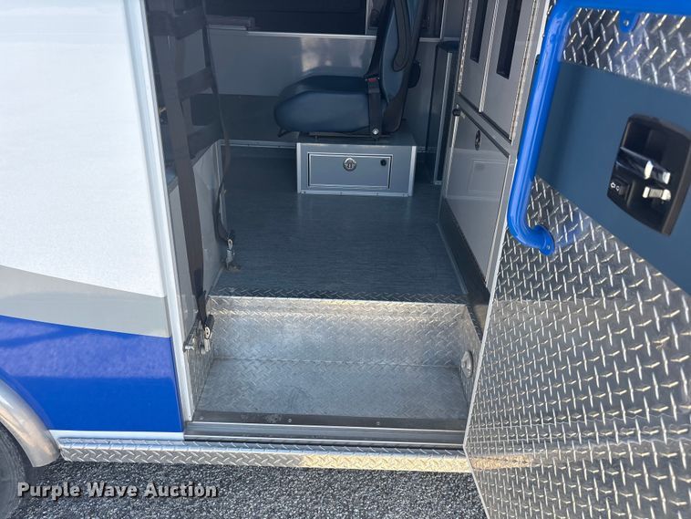 image for item JM9428 2014 Chevrolet Express ambulance
