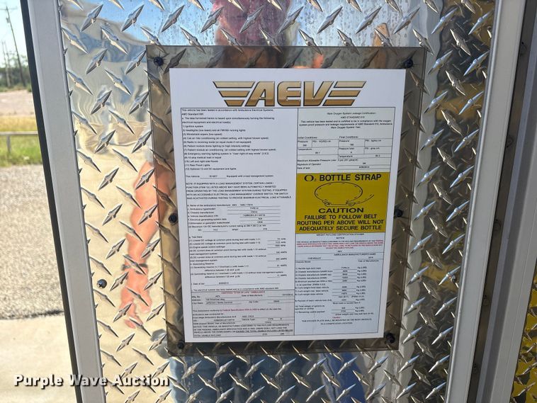 image for item JM9428 2014 Chevrolet Express ambulance