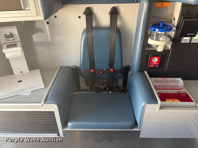image for item JM9428 2014 Chevrolet Express ambulance