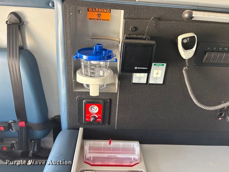image for item JM9428 2014 Chevrolet Express ambulance