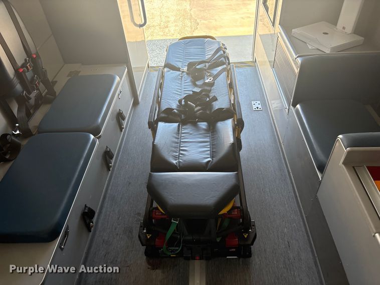 image for item JM9428 2014 Chevrolet Express ambulance