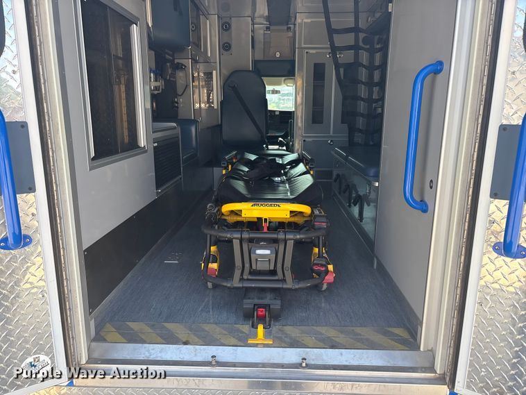 image for item JM9428 2014 Chevrolet Express ambulance