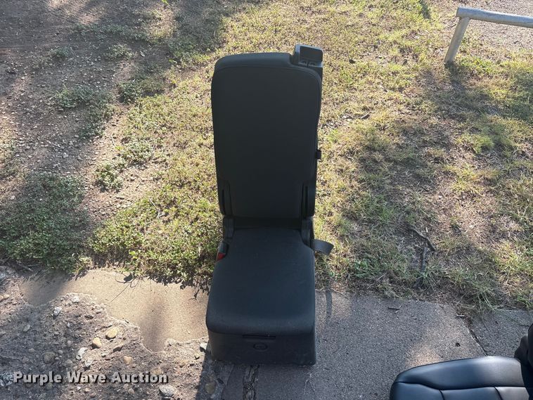 image for item JM9431 Automotive interior parts
