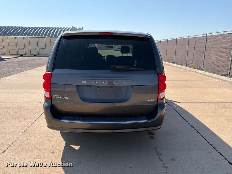 image for item MZ9757 2017 Dodge Grand Caravan van