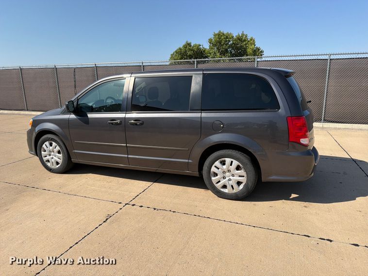 image for item MZ9757 2017 Dodge Grand Caravan van