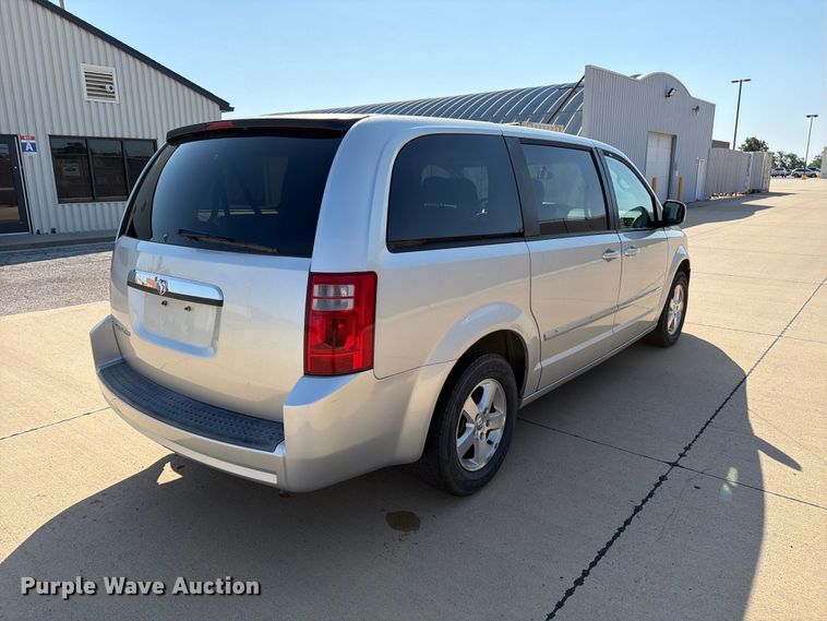 image for item MZ9758 2008 Dodge Grand Caravan van