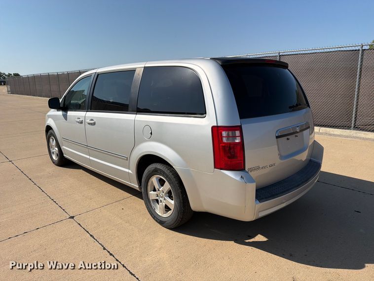 image for item MZ9758 2008 Dodge Grand Caravan van