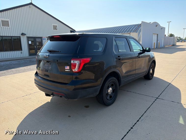 image for item MZ9761 2017 Ford Explorer Police Interceptor SUV