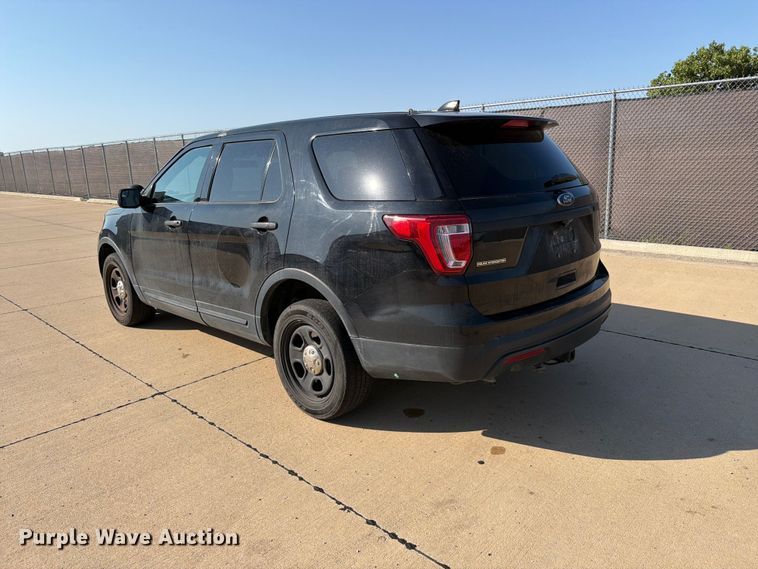 image for item MZ9761 2017 Ford Explorer Police Interceptor SUV