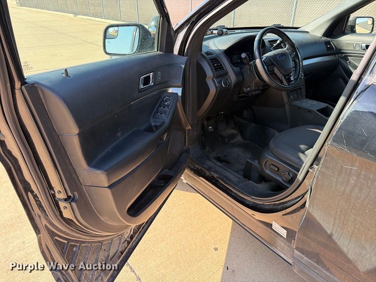 image for item MZ9761 2017 Ford Explorer Police Interceptor SUV