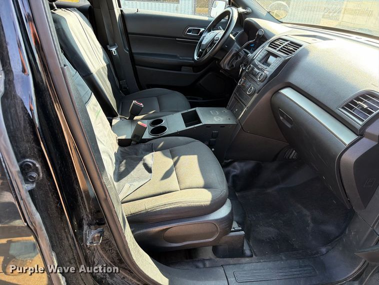 image for item MZ9761 2017 Ford Explorer Police Interceptor SUV