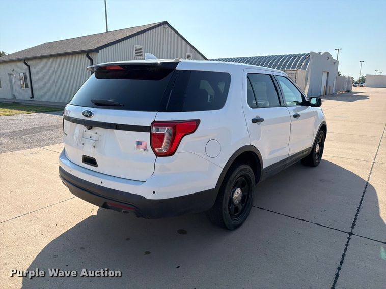 image for item MZ9762 2017 Ford Explorer Police Interceptor SUV