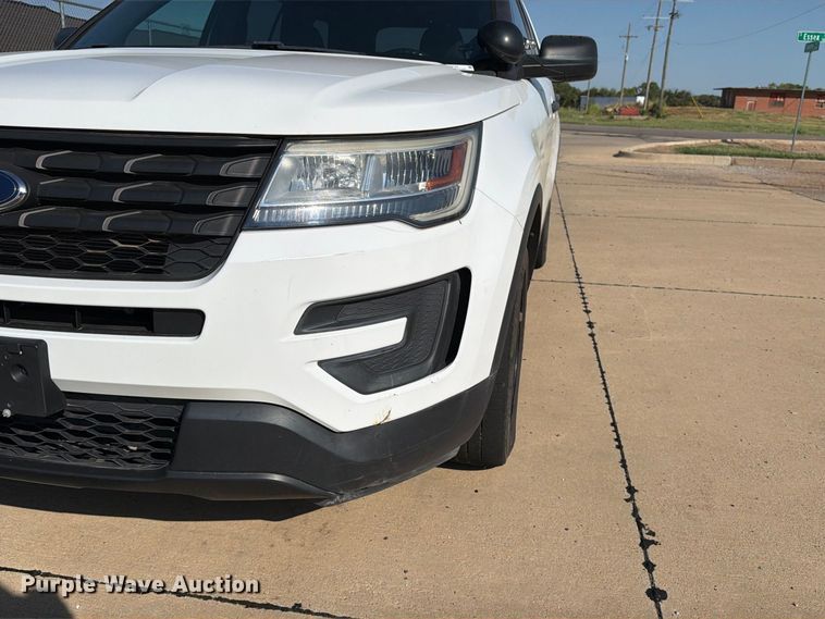 image for item MZ9762 2017 Ford Explorer Police Interceptor SUV