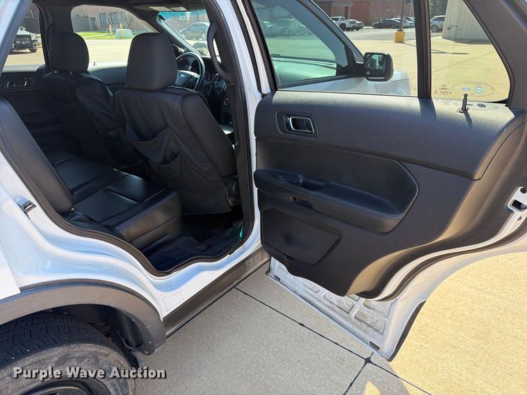 image for item MZ9762 2017 Ford Explorer Police Interceptor SUV