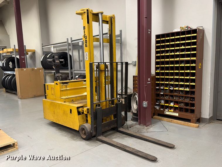 Big Joe PDC 30 order picker